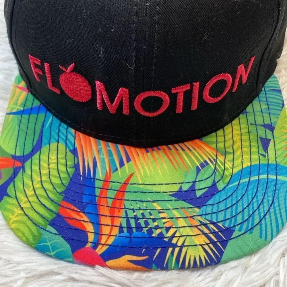 FLOMOTION Adjustable Hat - Picture 2 of 8